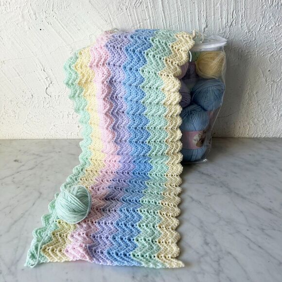 Mary Maxim Ruffles Baby Blanket Kit-Baby's Best Yarn+Pattern 40" Square-Started - Picture 4 of 6